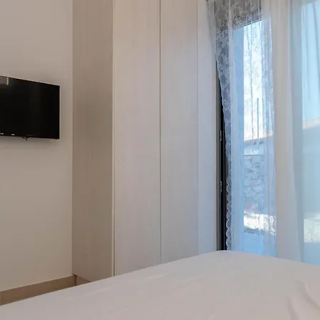 Willa Iliousa Princess